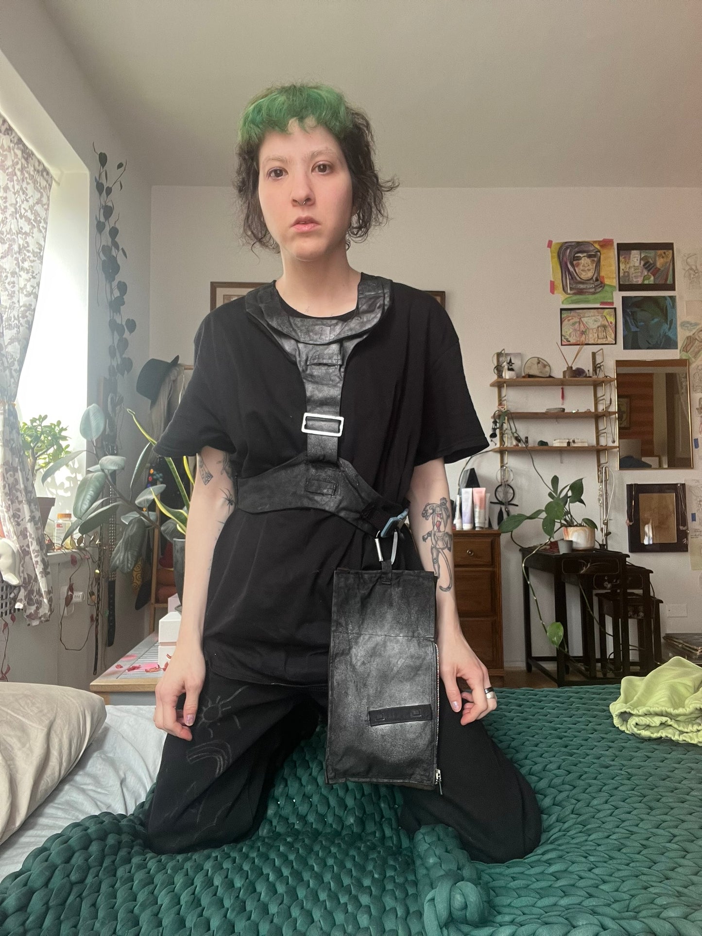 Black Harness with Silver Spraypaint