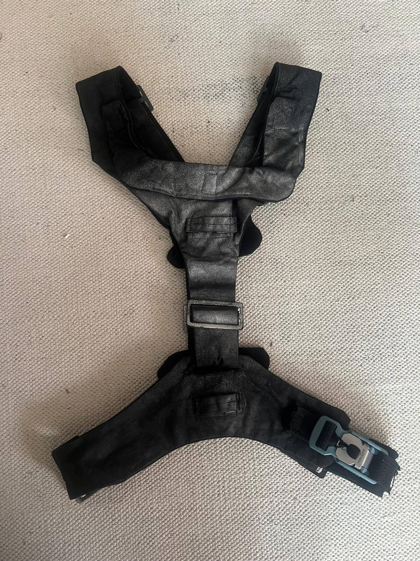 Black Harness with Silver Spraypaint