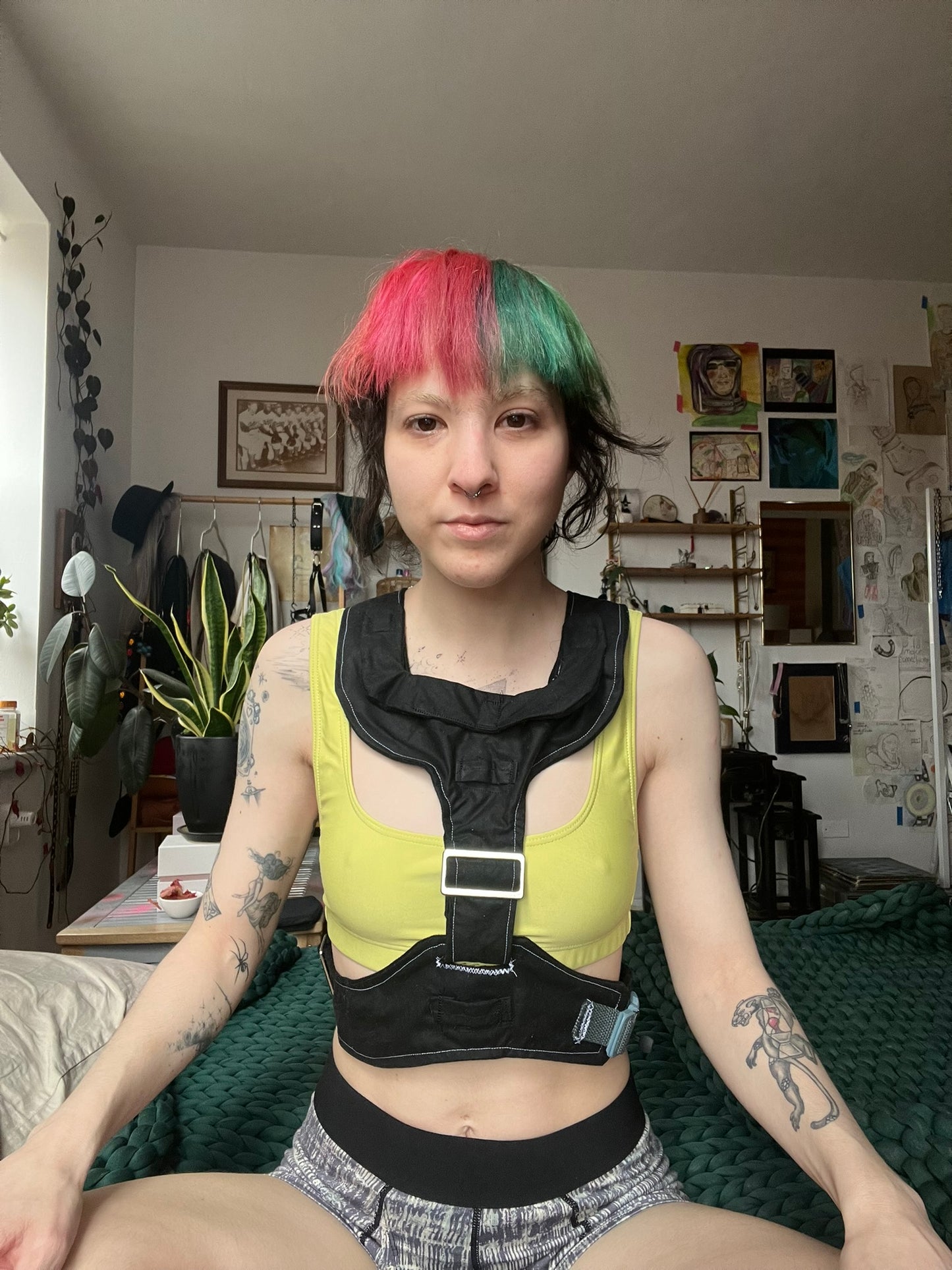 Black Harness with White Topstitch