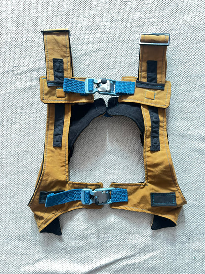 Turmeric Backpack Strap Harness with Blue Trim